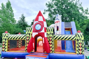 Multiplay base spatial XL avec mur d'escalade 